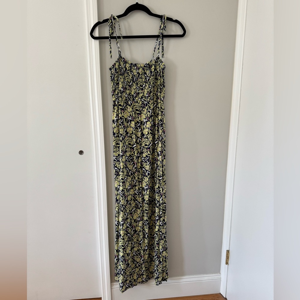 NWOT Uniqlo Maxi Dress